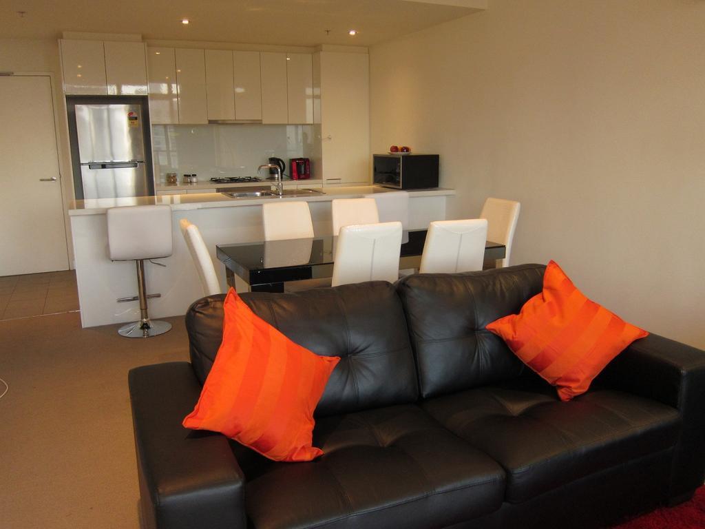 Serviced Apartments Melbourne - Platinum Мельбурн Экстерьер фото