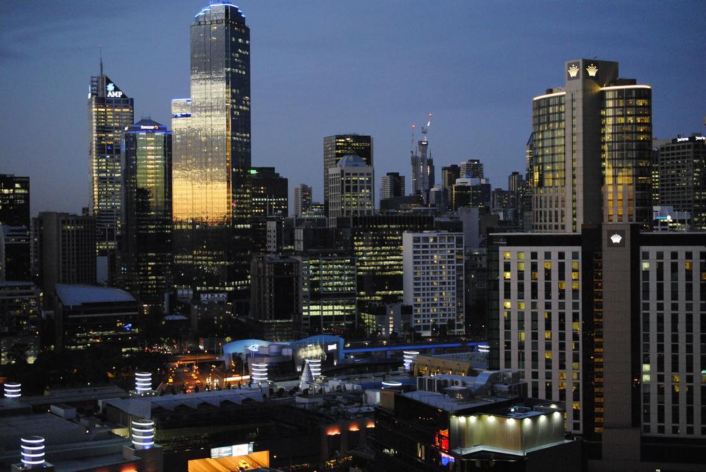Serviced Apartments Melbourne - Platinum Мельбурн Экстерьер фото